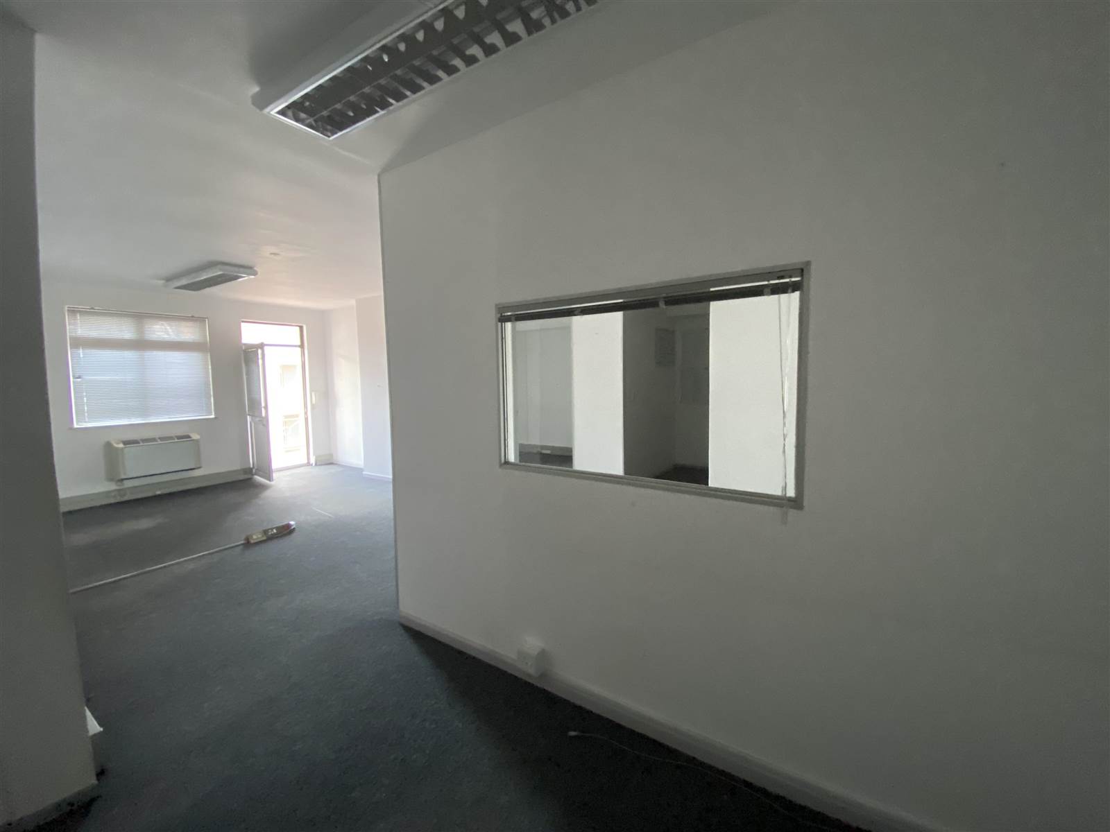 105  m² Commercial space in Century City photo number 23