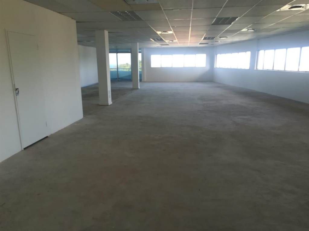 137  m² Commercial space in Morningside photo number 2