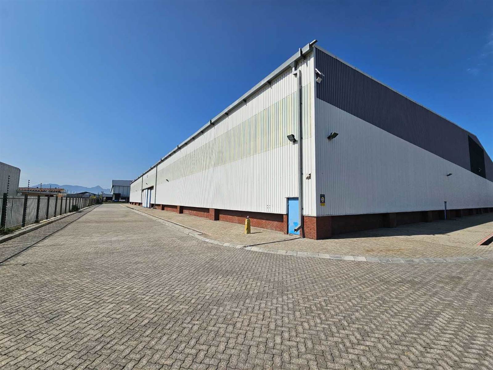12430  m² Industrial space in Kuilsriver photo number 28