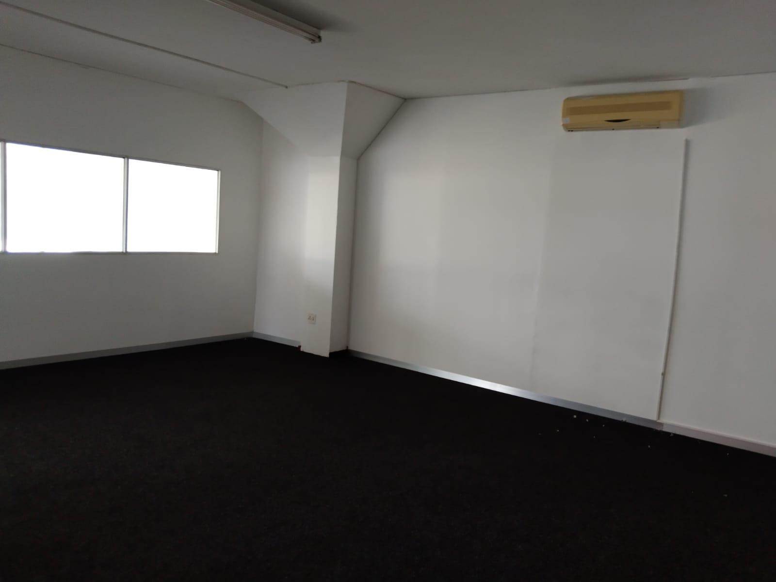 117  m² Commercial space in Morningside photo number 4