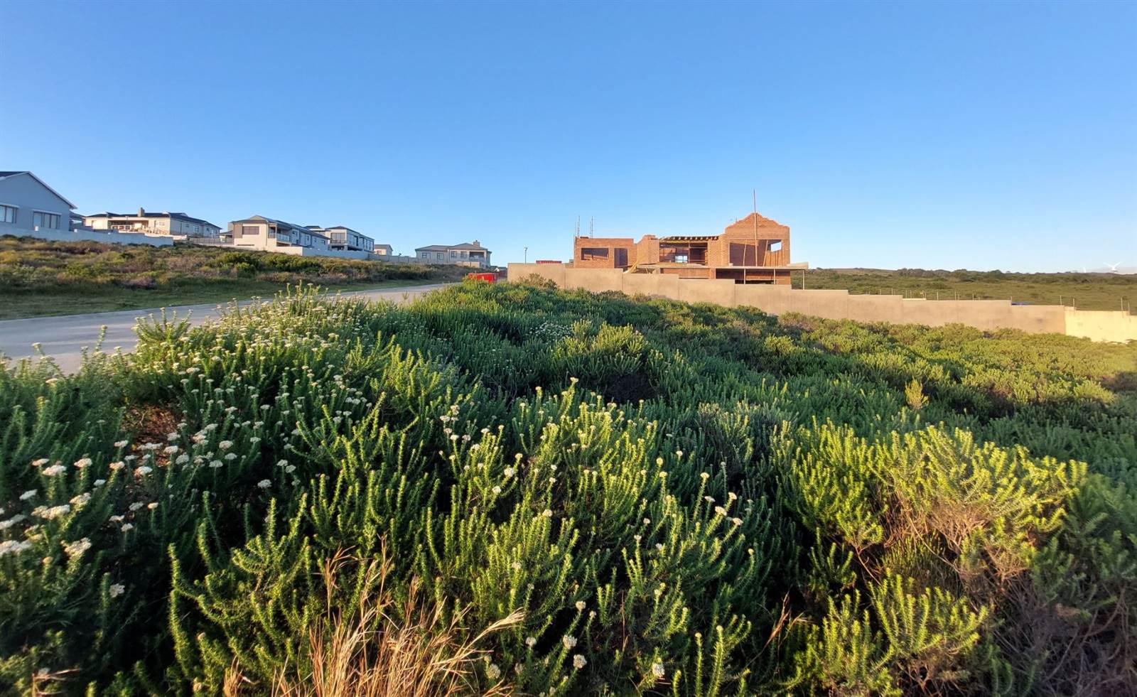 750 m² Land available in Jeffreys Bay photo number 1