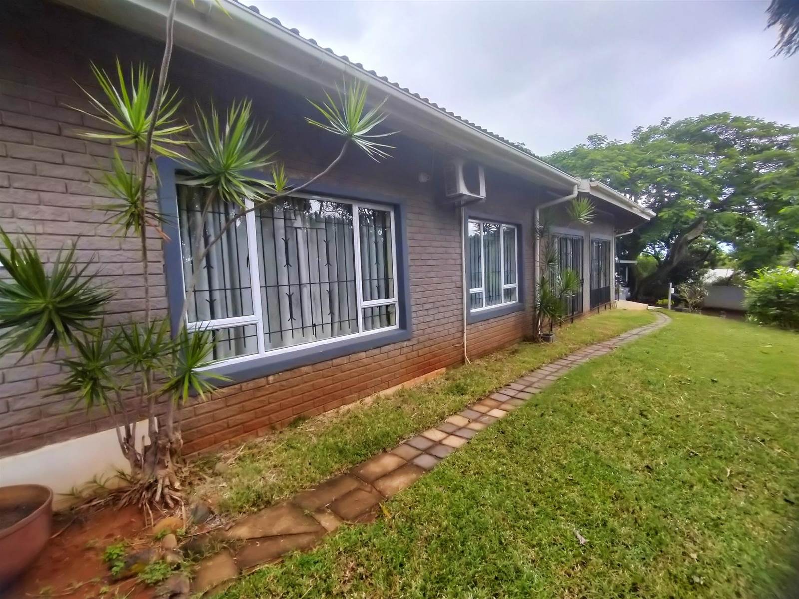 3 Bed House in Durban North photo number 27
