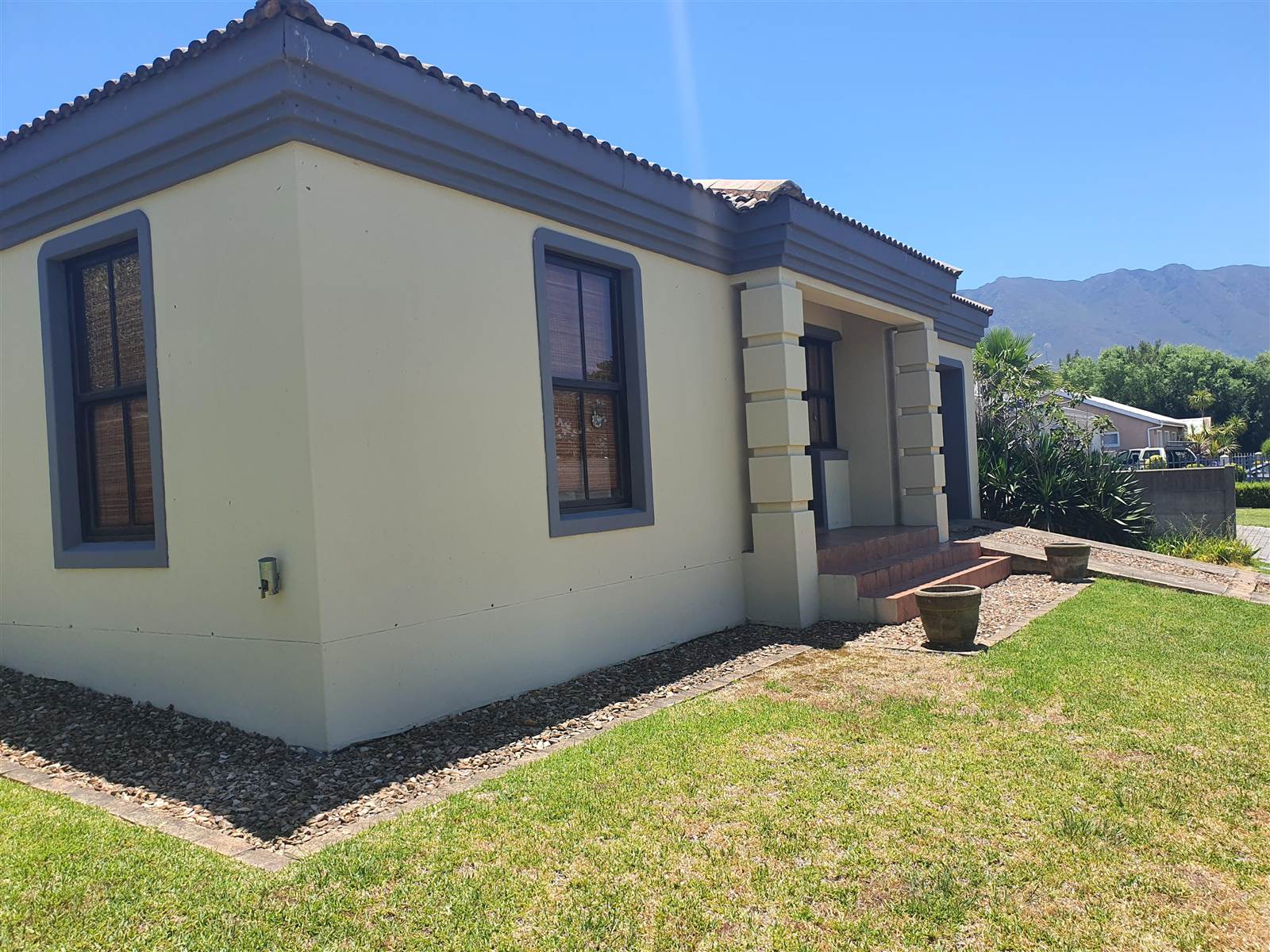 2 Bed House in Swellendam photo number 16