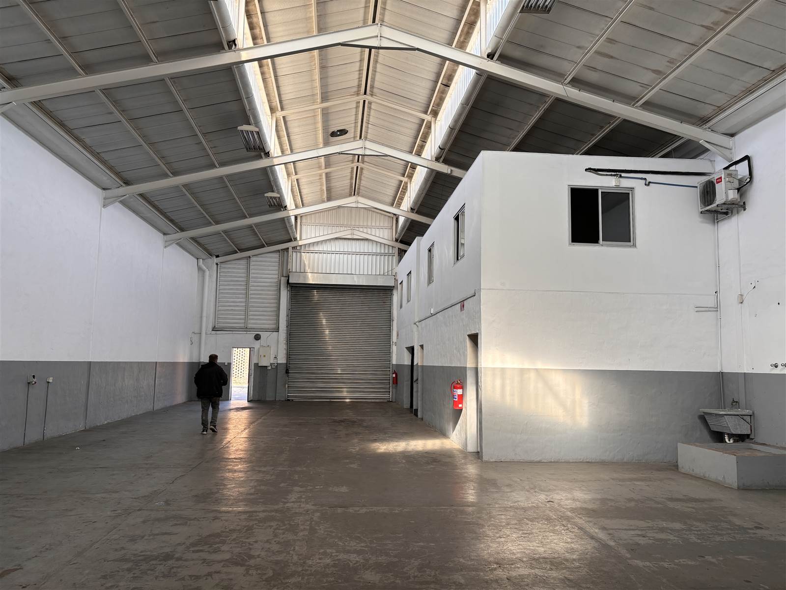 440  m² Industrial space in Sidwell photo number 14