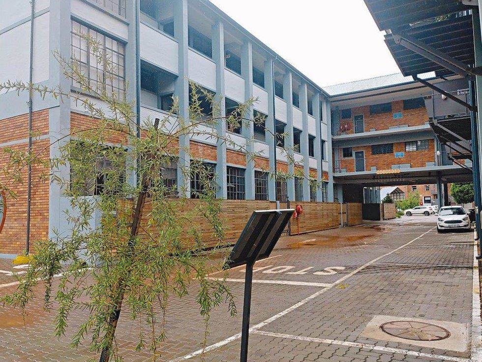 2 Bed Apartment in Braamfontein photo number 22
