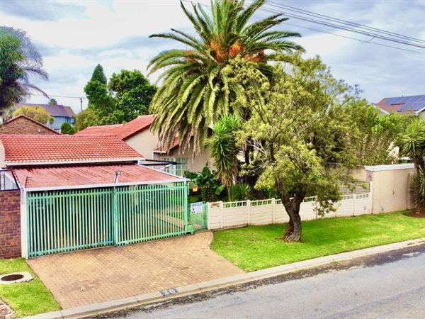 3 Bedroom House 3 Bedroom House