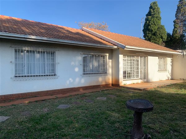 3 Bedroom House 3 Bedroom House