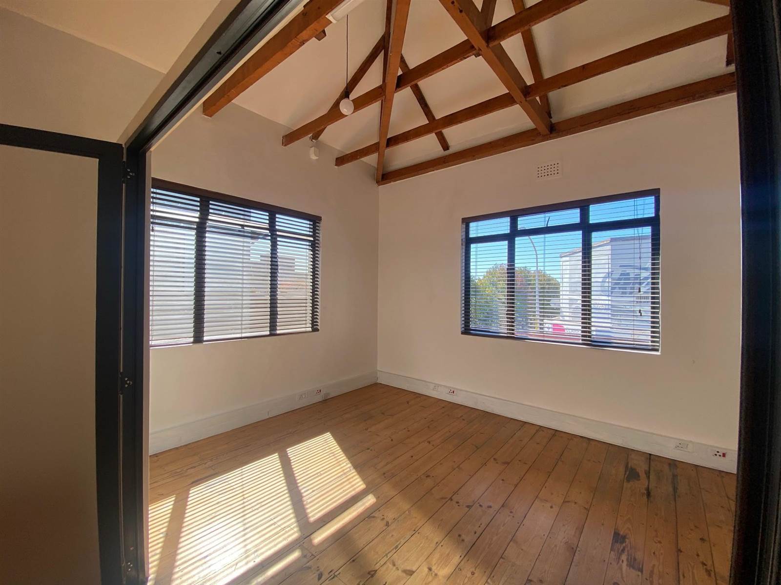 38  m² Commercial space in Claremont Upper photo number 4