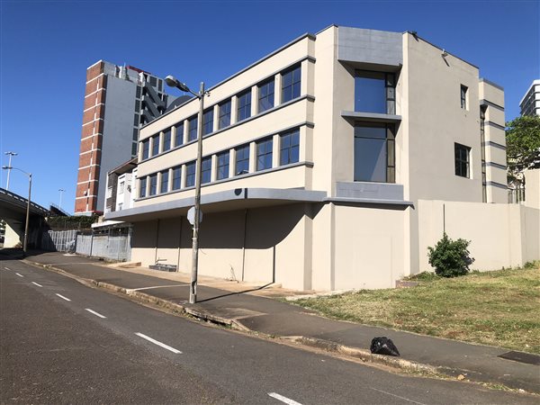 750 m² Commercial space 750 m² Commercial space