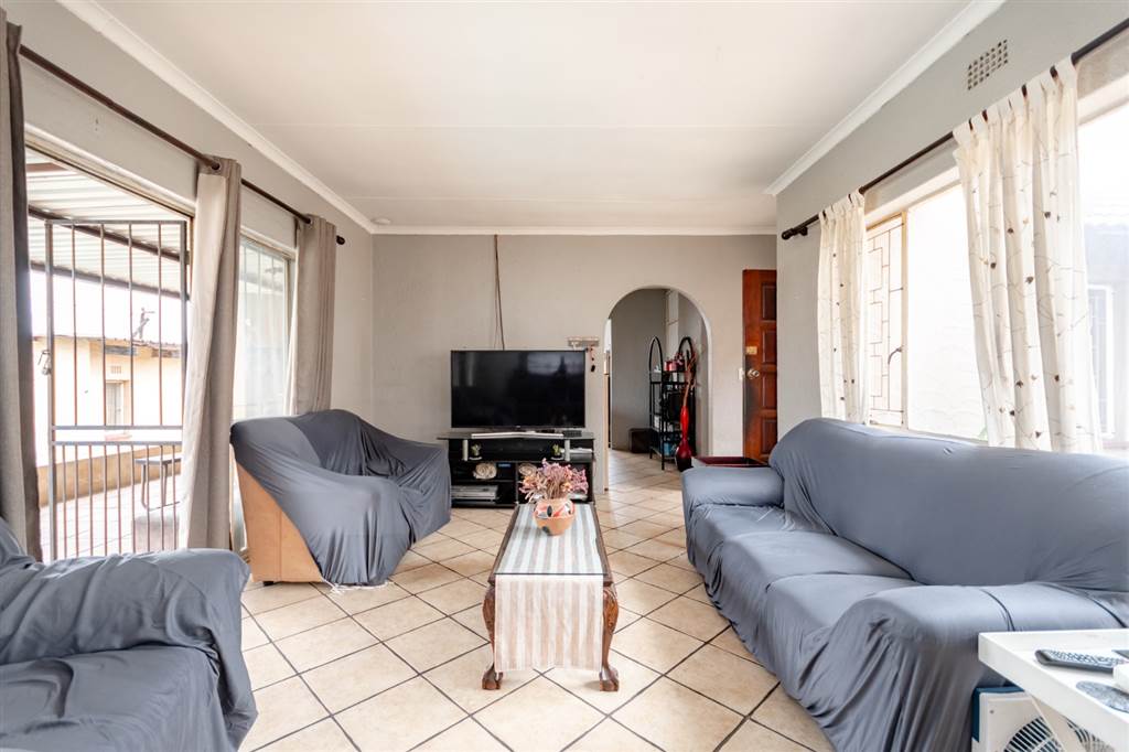 3 Bed House for sale in Castleview T4428173 Private Property