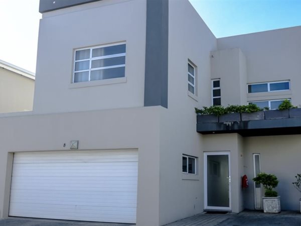 4 Bed Townhouse