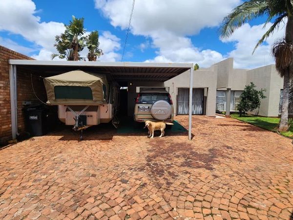 3 Bedroom House 3 Bedroom House