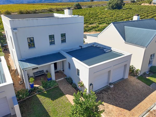 3 Bedroom House 3 Bedroom House