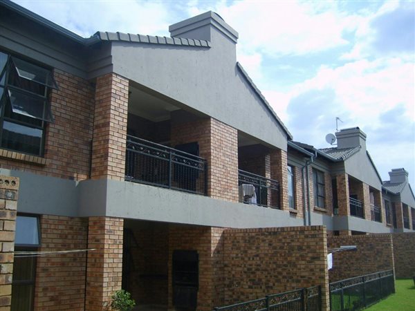 2 Bed Townhouse in Ravenswood