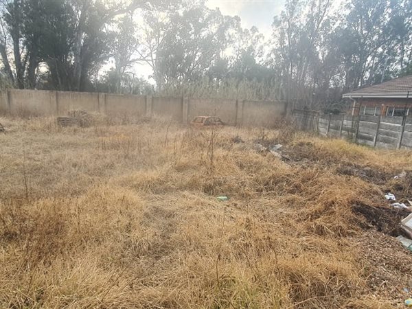 960 m² Land 960 m² Land