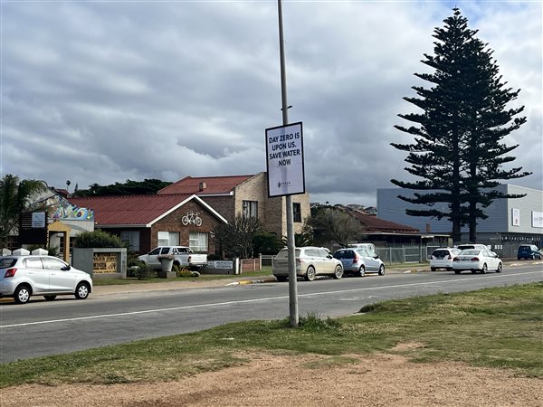 850  m² Commercial space in Jeffreys Bay