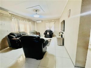 House in Veld En Vlei