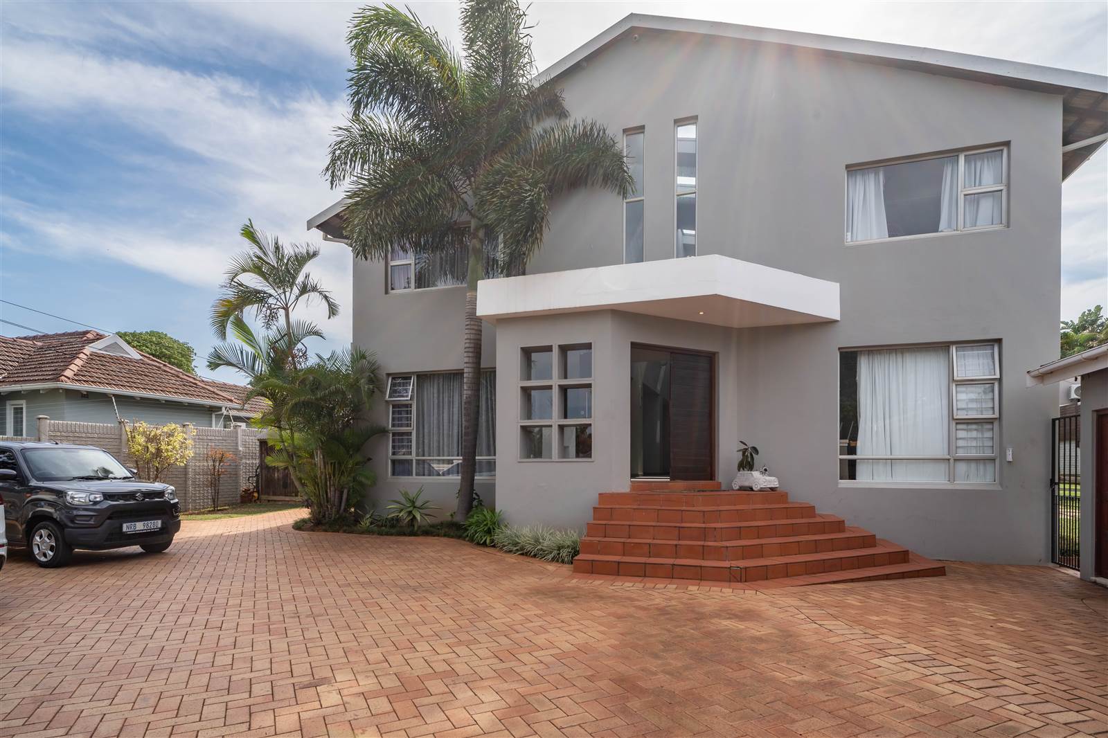 4 Bed House in Durban North photo number 4