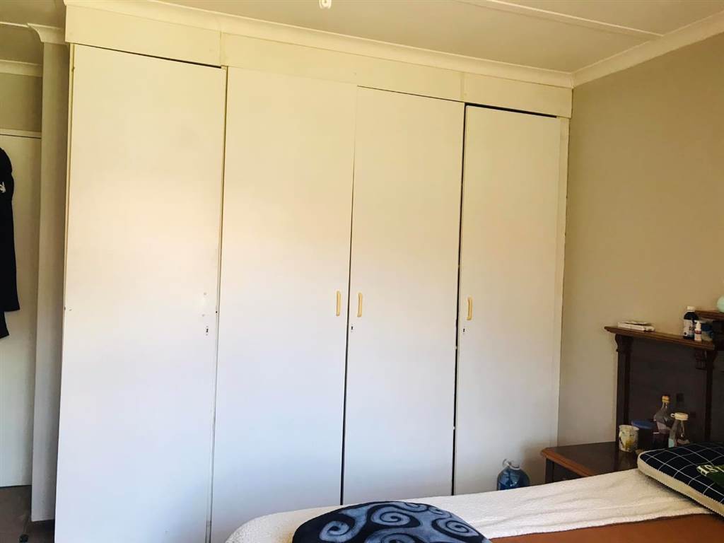 2 Bed Apartment in Thaba Nchu photo number 14