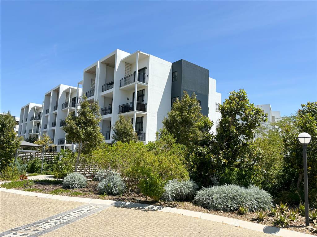 3 Bed Apartment for sale in Paardevlei T4400905 Private Property