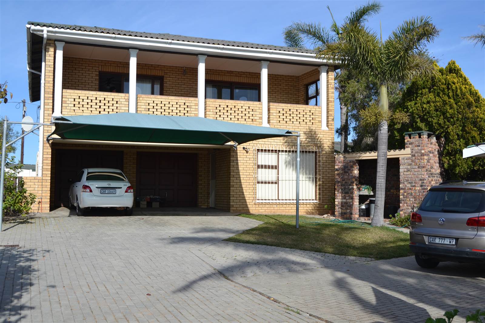 5 Bed House in Lamberts Bay photo number 1