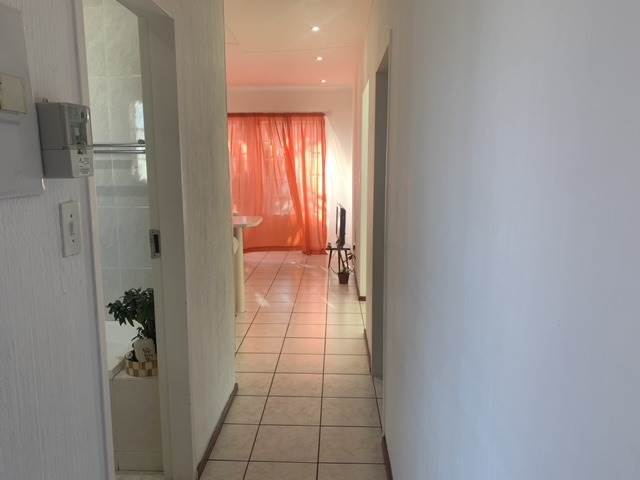3 Bed Townhouse in Bezuidenhout Valley photo number 16