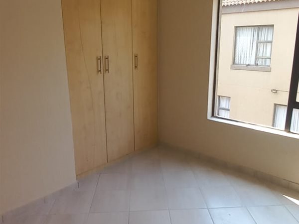3 Bedroom Townhouse 3 Bedroom Townhouse