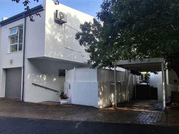 3 Bedroom Duplex 3 Bedroom Duplex