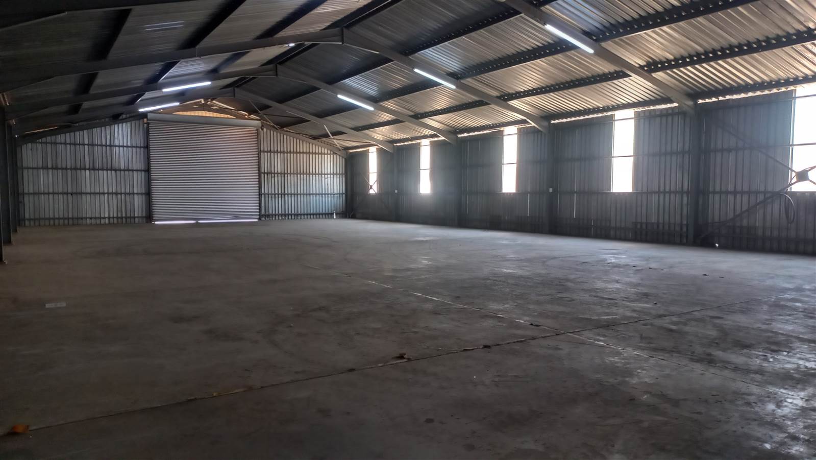 450  m² Industrial space in Pomona photo number 6