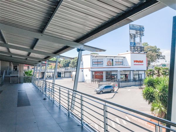 180  m² Retail Space