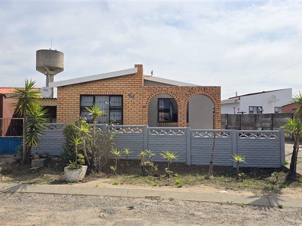 3 Bedroom House 3 Bedroom House