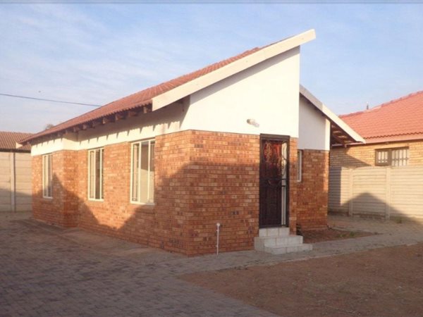 2 Bedroom House