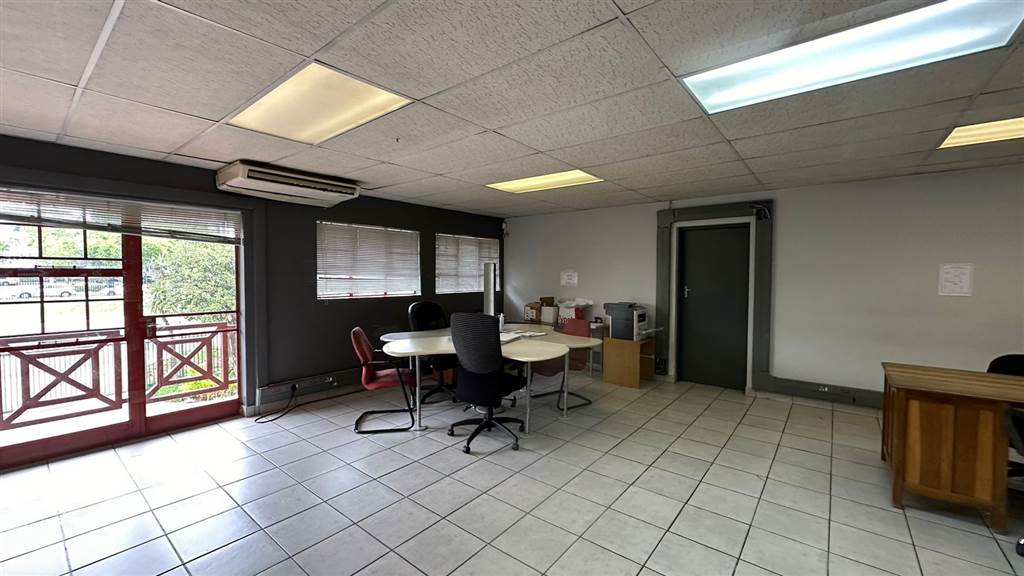 380  m² Industrial space in Highveld photo number 9