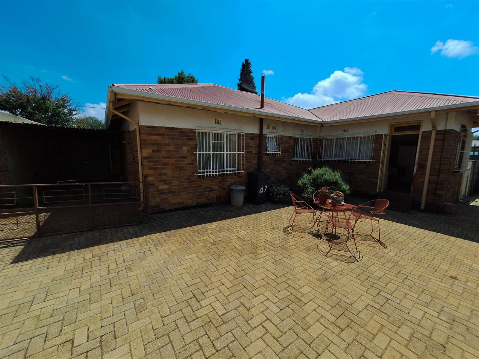 2 Bed House in Krugersdorp West photo number 22