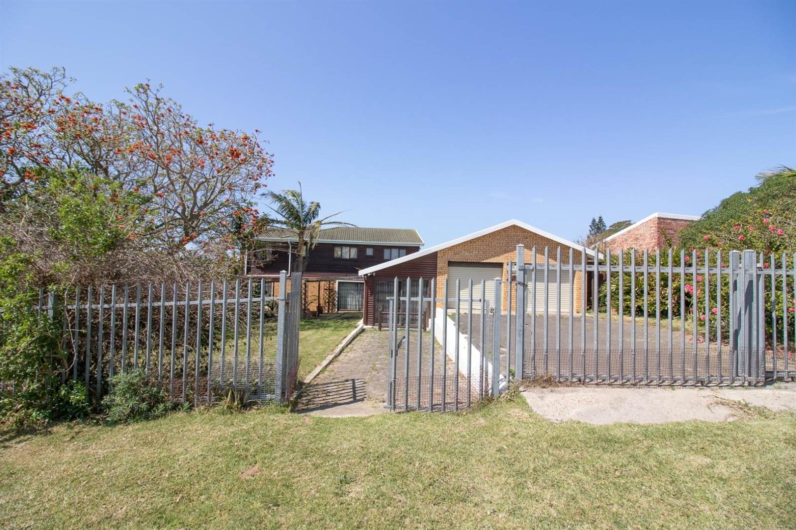 4 Bed House in Port Alfred photo number 28