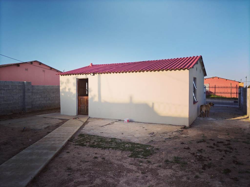 2 Bed House in Kwa Nobuhle photo number 11