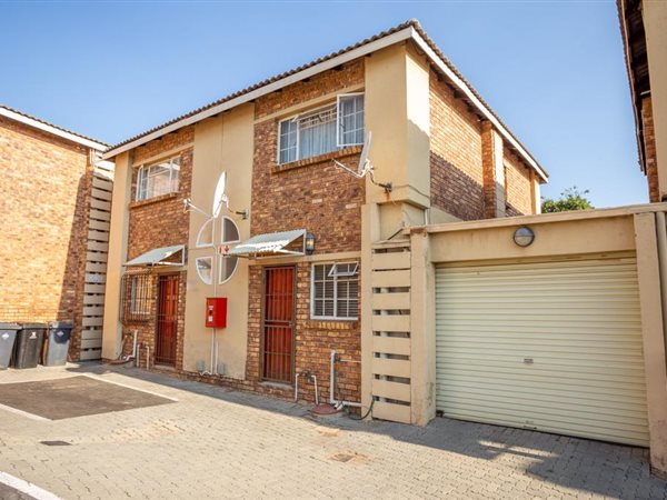 2 Bed Townhouse