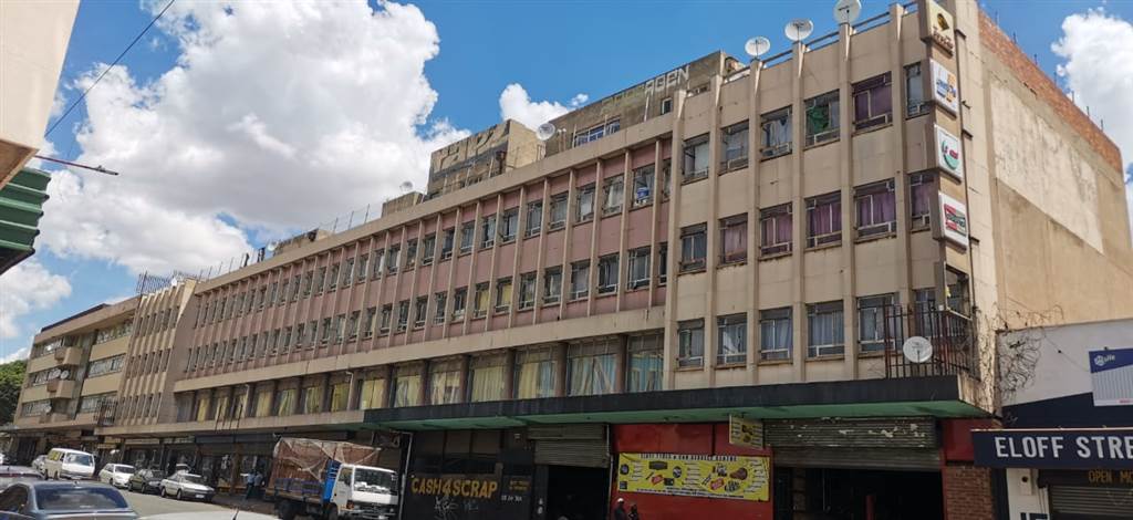 2380  m² Commercial space in Turffontein photo number 2