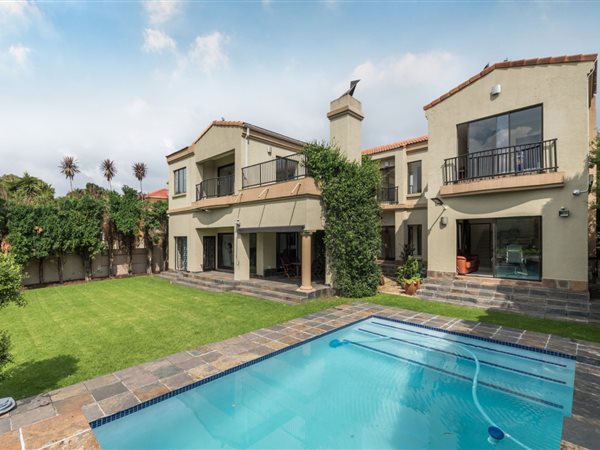 3 Bedroom House 3 Bedroom House