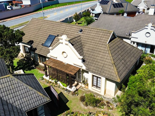 2 Bedroom House 2 Bedroom House