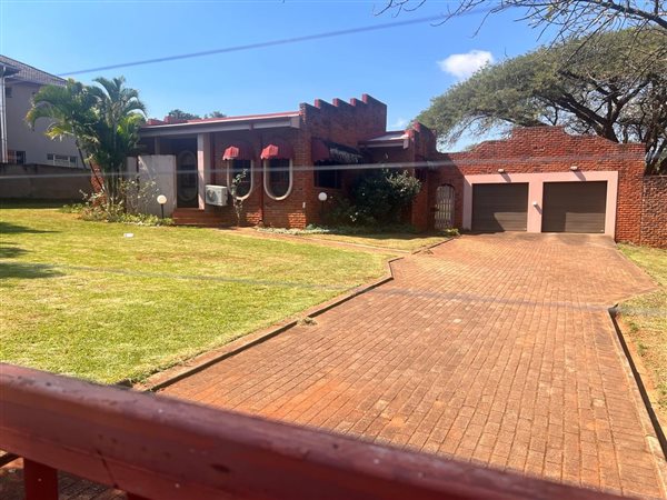 3 Bedroom House 3 Bedroom House