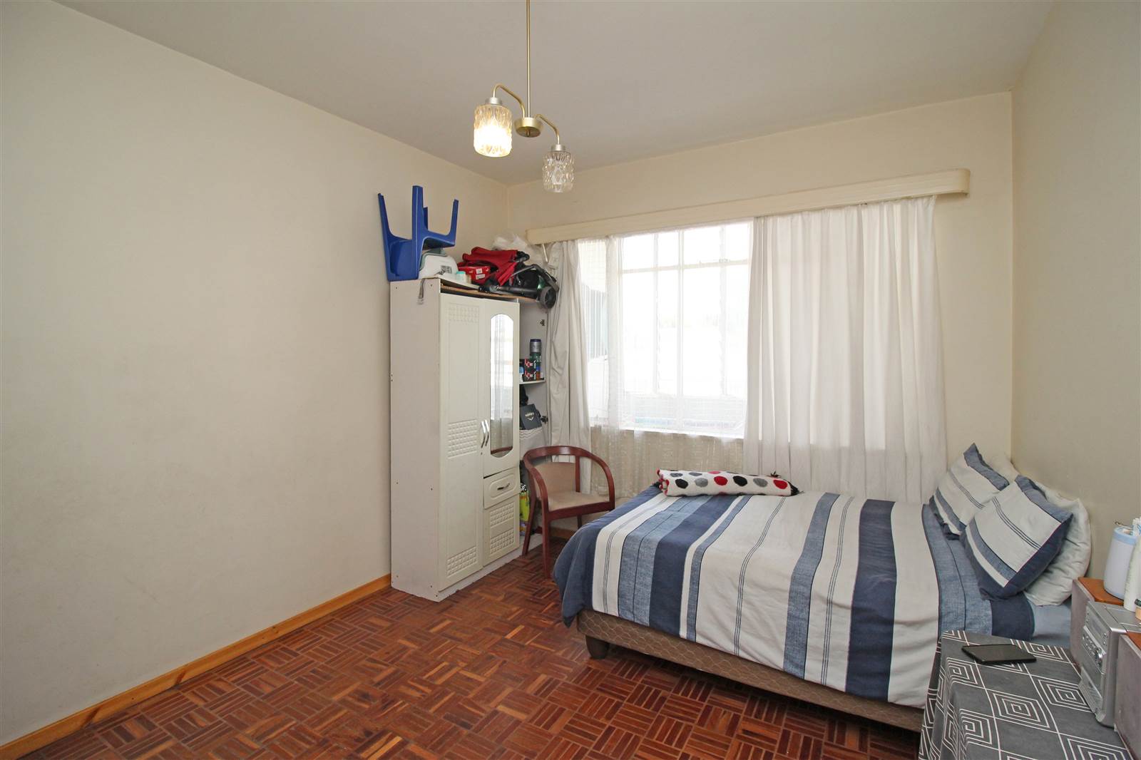 2 Bed Apartment in Savoy Estate photo number 13