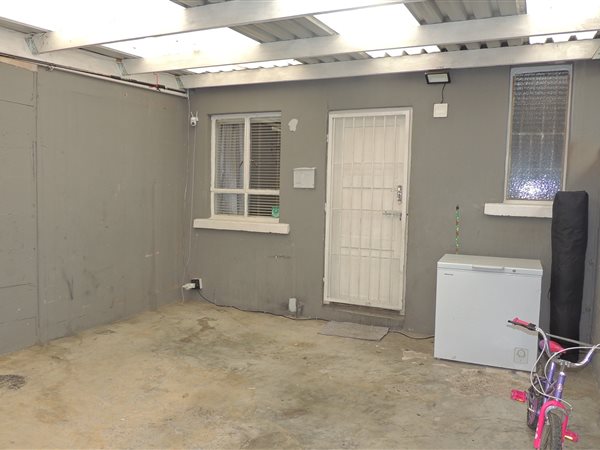 2 Bedroom Townhouse 2 Bedroom Townhouse