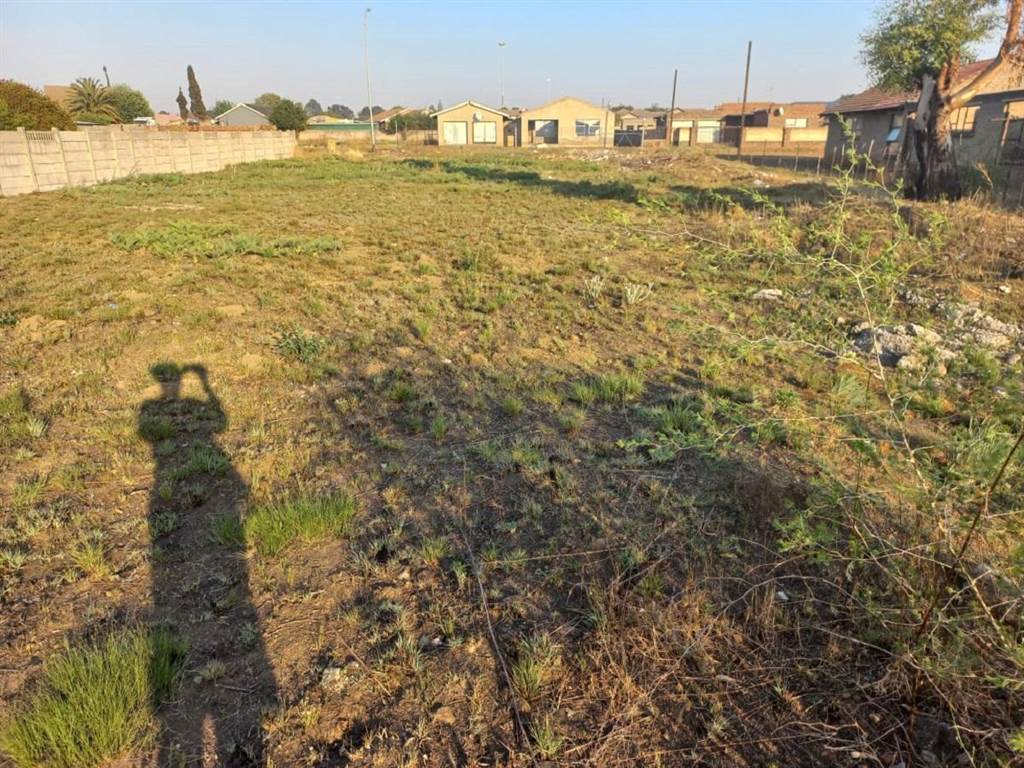 1142 m² Land available in Meyerton Park photo number 3