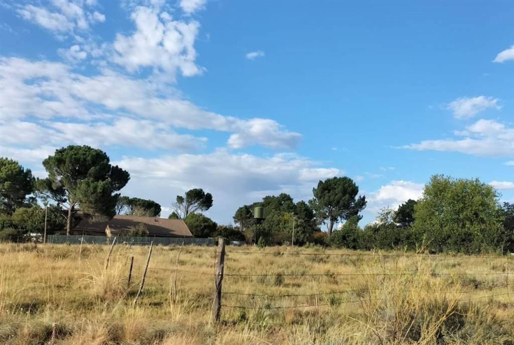 3643 m² Land available in Rosendal photo number 1