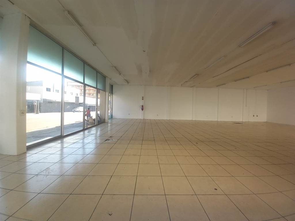 245  m² Retail Space in Pretoria Central photo number 7
