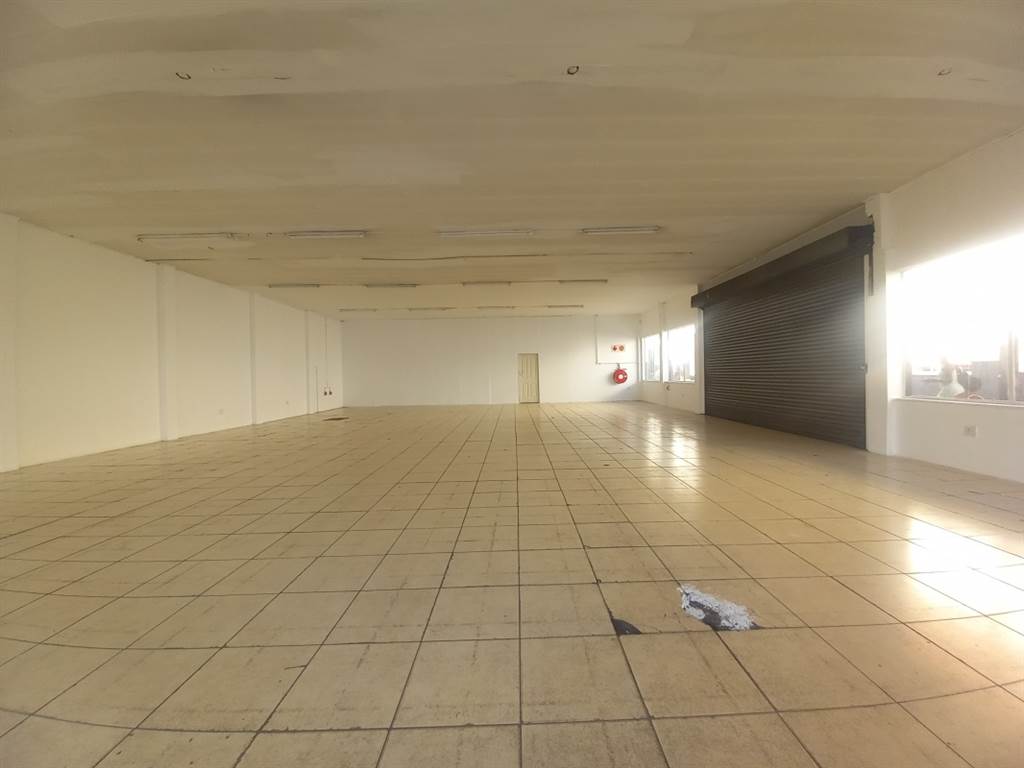 245  m² Retail Space in Pretoria Central photo number 2