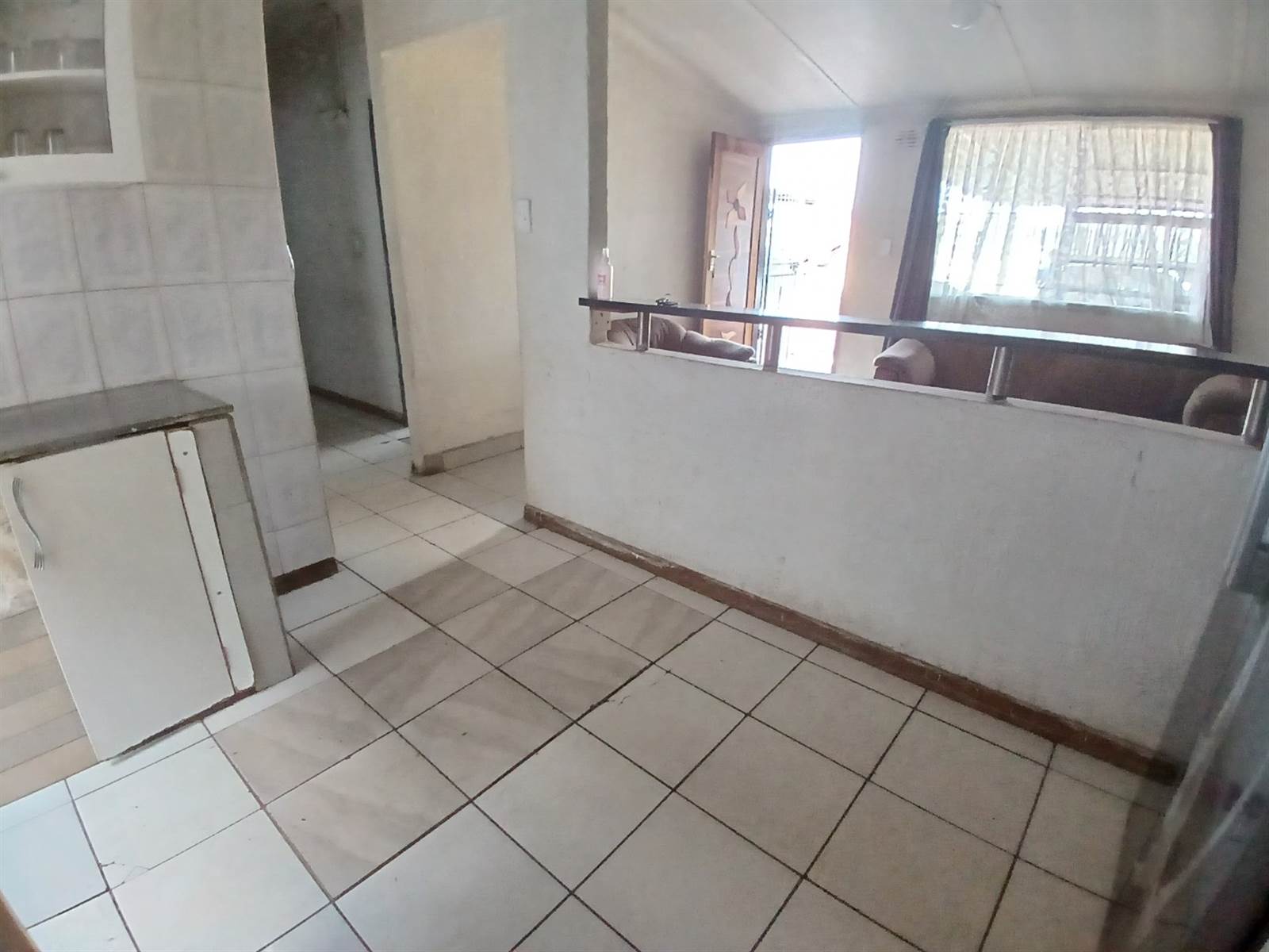 3 Bed House in Klipspruit West photo number 5
