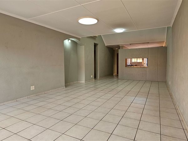 3 Bedroom Townhouse 3 Bedroom Townhouse