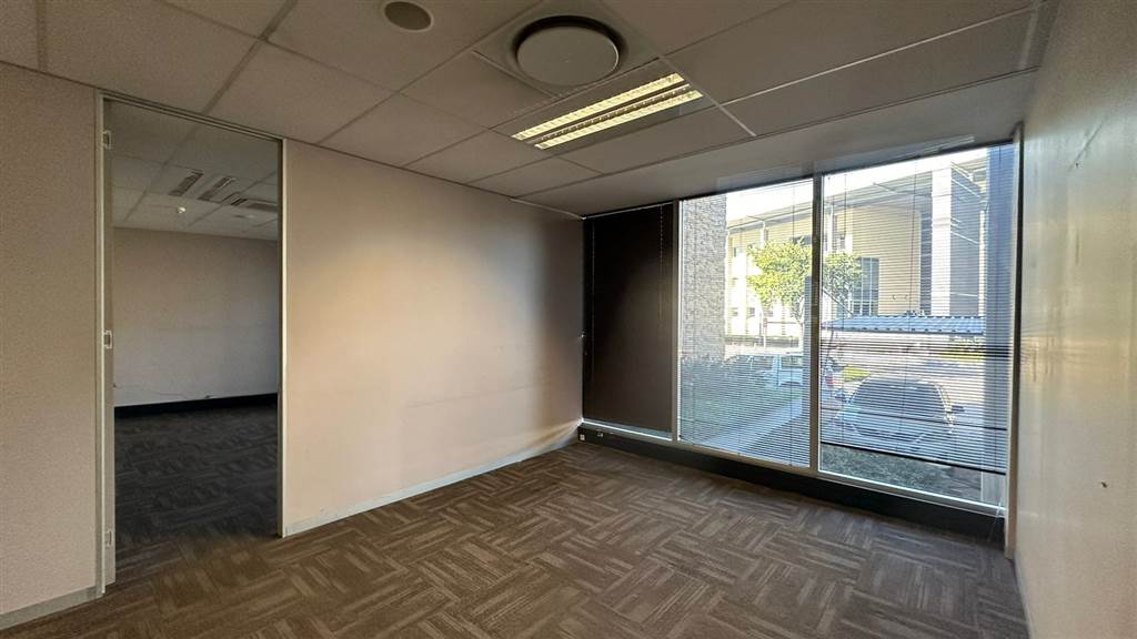 607  m² Commercial space in Highveld Techno Park photo number 18